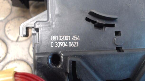 Foto: BLINKSCHALTER/KOMBISCHALTER eines Renault Modus 1.5 dCi GLX