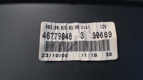 Foto: TACHOEINHEIT eines Fiat Punto 1.2 LX
