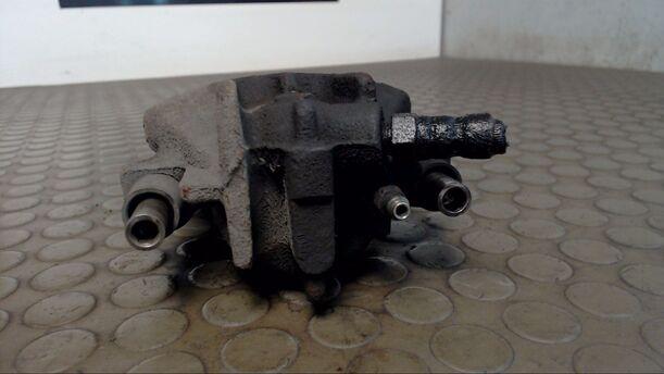 Foto: BREMSSATTEL VORN RECHTS eines Ford Focus Turnier GLX