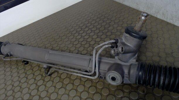 Foto: SERVOLENKUNG eines Ford Scorpio GLX