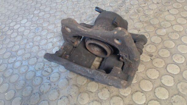 Foto: BREMSSATTEL VORN LINKS eines Nissan Micra 1.2 GLX