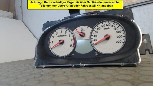 Foto: TACHOEINHEIT eines Nissan Micra 1.2 GLX