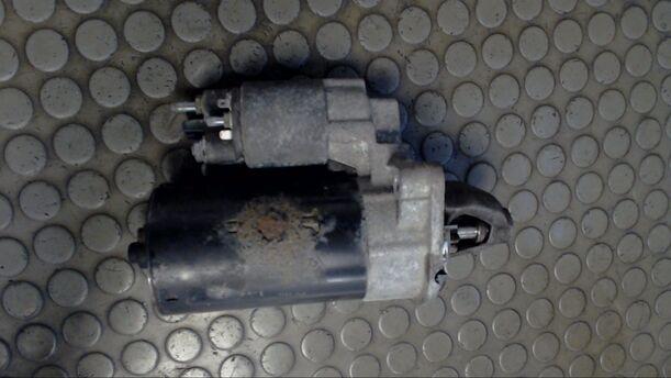 Foto: ANLASSER / STARTER BOSCH eines BMW 525i touring SLX