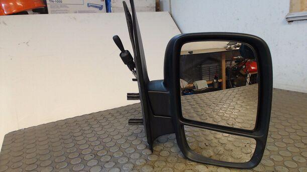 Foto: AUSSENSPIEGEL MECH VERSTELLB RECHTS eines Fiat Scudo L2 (5-Si.) Comfortline