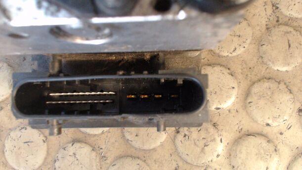 Foto: HAUPTBREMSAGGREGAT ABS eines Fiat Scudo L2 (5-Si.) Comfortline