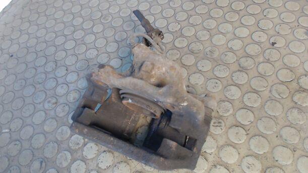 Foto: BREMSSATTEL VORN LINKS eines VW Passat Variant 1.9 TDI Comfortline