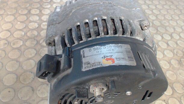 Foto: LICHTMASCHINE BOSCH 120 AMPERE eines VW Passat Variant 1.9 TDI Comfortline