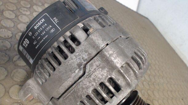 Foto: LICHTMASCHINE BOSCH 120 AMPERE eines VW Passat Variant 1.9 TDI Comfortline