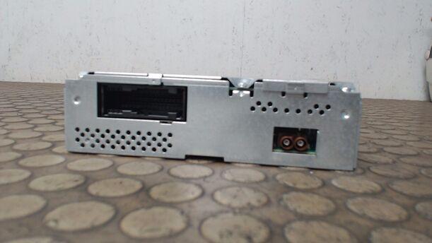 Foto: TV TUNER/ DVB-T eines VW Passat Variant 1.8 TSI Comfortline