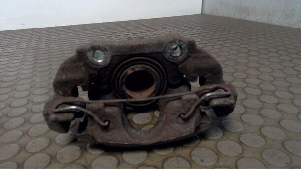 Foto: BREMSSATTEL VORN LINKS eines Peugeot 306 Cabriolet 1.6 Comfortline