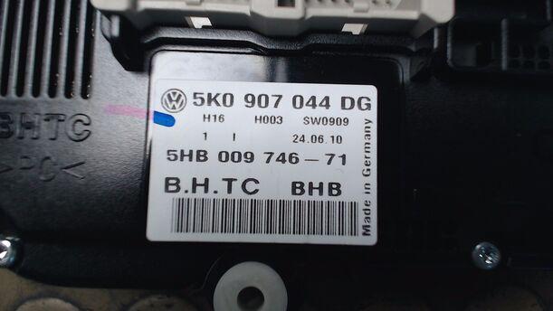 Foto: HEIZUNGSBETÄTIGUNG eines VW Passat Variant 1.8 TSI Comfortline