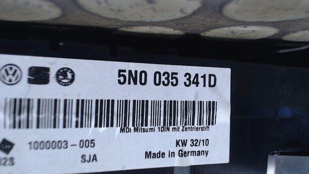 Foto: MULTIMEDIA INTERFACE eines VW Passat Variant 1.8 TSI Comfortline