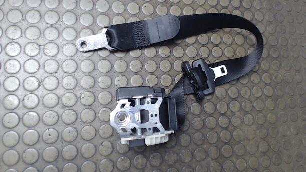 Foto: SICHERHEITSGURT VORNE RECHTS eines Ford Mondeo 2.0 Turnier TDCi Comfortline