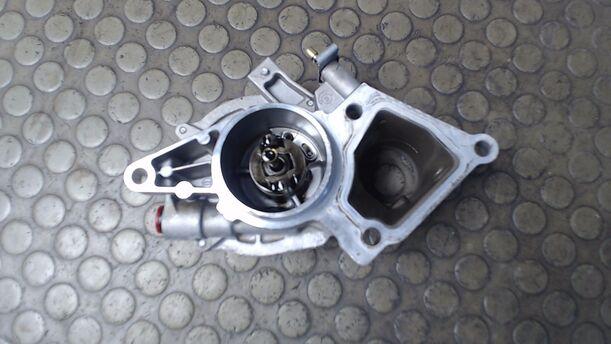 Foto: VAKUUMPUMPE eines Ford Mondeo 2.0 Turnier TDCi Comfortline