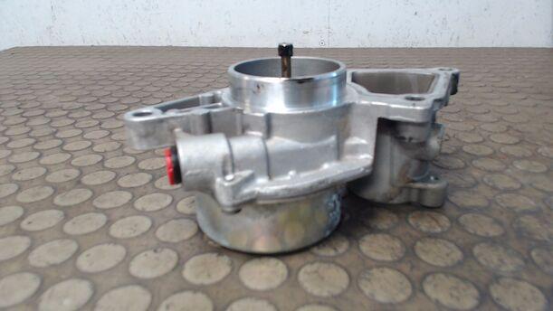 Foto: VAKUUMPUMPE eines Ford Mondeo 2.0 Turnier TDCi Comfortline
