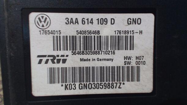 Foto: HAUPTBREMSAGGREGAT ABS eines VW Passat Variant 1.8 TSI Comfortline