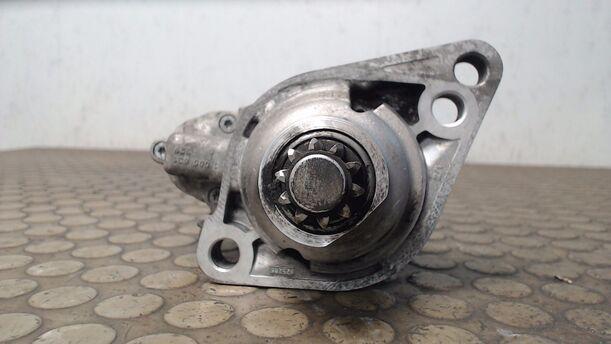 Foto: ANLASSER / STARTER BOSCH eines VW Passat Variant 1.8 TSI Comfortline