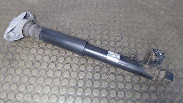 Foto: STOSSDÄMPFER ELEKTR. GEREGELT HINTEN RECHTS eines VW Passat Variant 1.8 TSI Comfortline