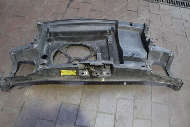 Foto: SCHLOSSTRÄGER eines VW Golf 1.6 SLX