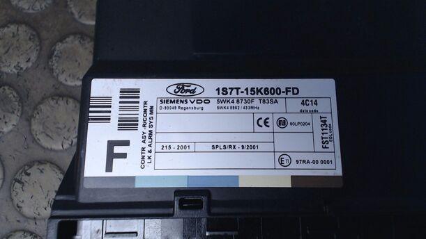 Foto: STEUERGERÄT ZENTRALVERRIEGELUNG eines Ford Focus SLX