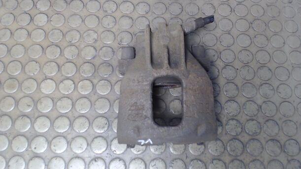 Foto: BREMSSATTEL VORNE LINKS eines Ford Focus SLX