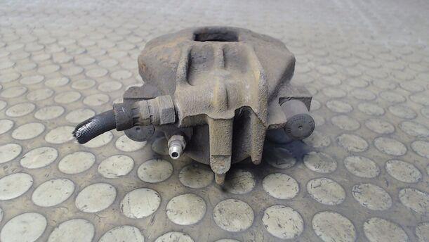 Foto: BREMSSATTEL VORNE LINKS eines Ford Focus SLX