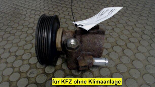 Foto: PUMPE SERVOLENKUNG eines VW Polo 60 Servo SLX