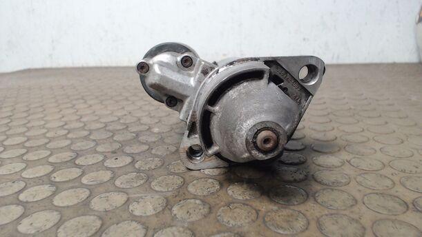 Foto: ANLASSER / STARTER BOSCH eines Audi A6 Avant 2.7 T quattro