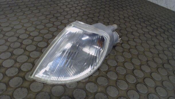 Foto: BLINKER / BLINKLEUCHTE LINKS eines Citroen Saxo 1.5 D GLXi