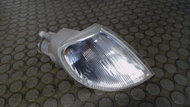 Foto: BLINKER / BLINKLEUCHTE RECHTS eines Citroen Saxo 1.5 D GLXi