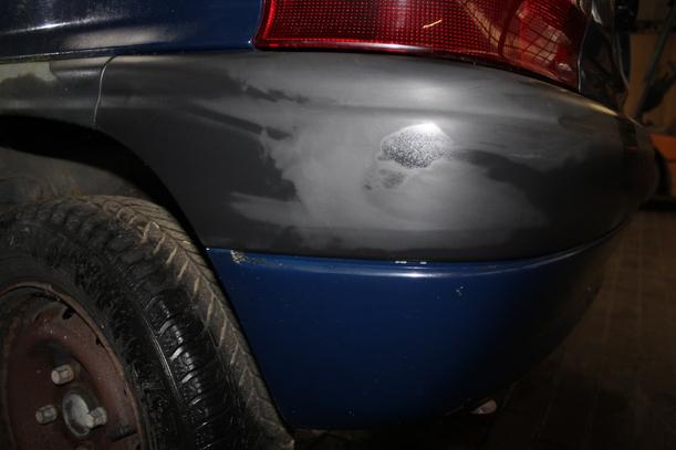 Foto: STOßSTANGE HINTEN eines Citroen Saxo 1.5 D GLXi