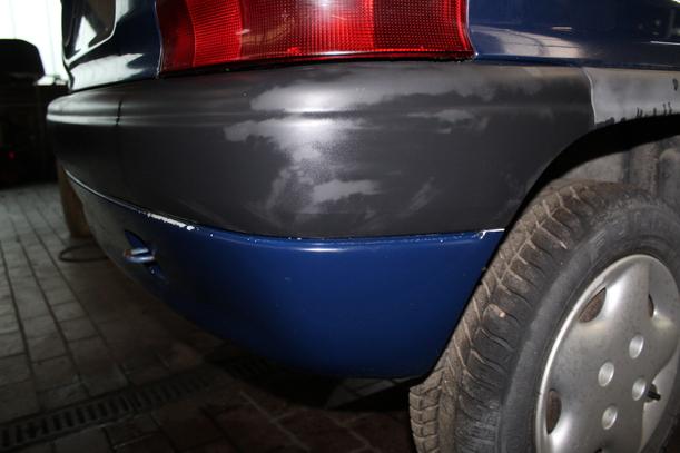 Foto: STOßSTANGE HINTEN eines Citroen Saxo 1.5 D GLXi
