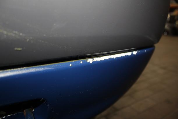Foto: STOßSTANGE HINTEN eines Citroen Saxo 1.5 D GLXi