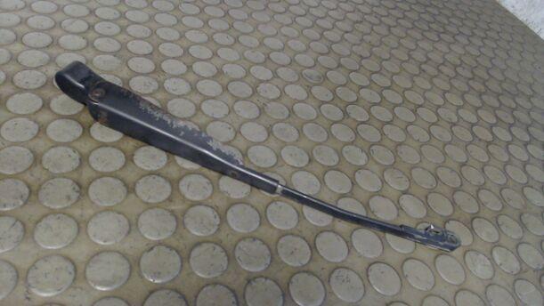 Foto: SCHEIBENWISCHERARM HINTEN eines Citroen Saxo 1.5 D GLXi