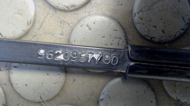 Foto: SCHEIBENWISCHERARM HINTEN eines Citroen Saxo 1.5 D GLXi