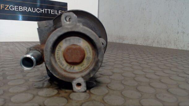 Foto: PUMPE SERVOLENKUNG / SERVOPUMPE eines VW Lupo 1.0 SLX