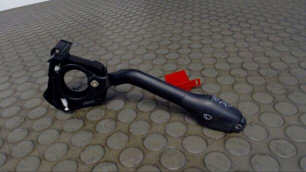 Foto: SCHEIBENWISCHERSCHALTER eines VW Lupo 1.0