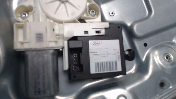 Foto: FENSTERHEBER ELEKTRISCH HINTEN LINKS eines Ford Focus C-MAX 1.8