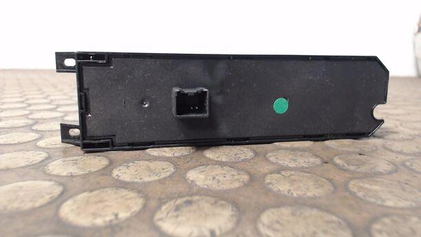 Foto: FENSTERHEBERSCHALTER eines FORD MONDEO 1,8 TDCI TREND
