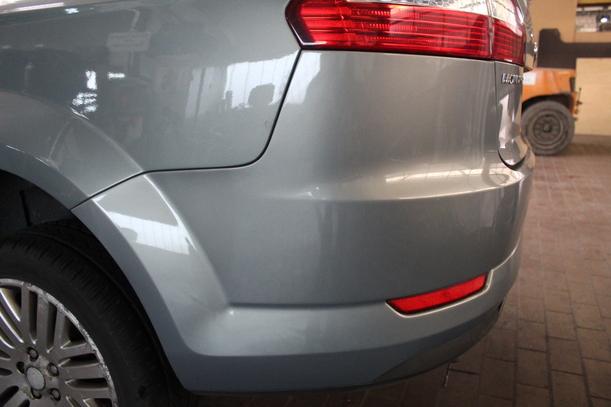 Foto: STOSSFÄNGER/ STOßSTANGE HINTEN eines FORD MONDEO 1,8 TDCI TREND SLX