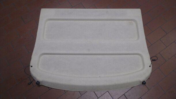 Foto: HUTABLAGE/ LADERAUMABDECKUNG eines FORD MONDEO 1,8 TDCI TREND GLX