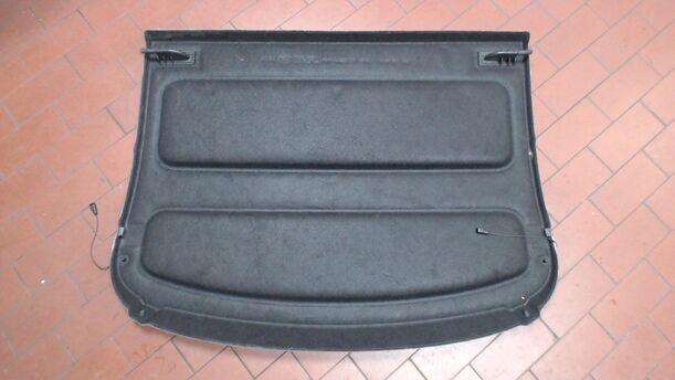 Foto: HUTABLAGE/ LADERAUMABDECKUNG eines FORD MONDEO 1,8 TDCI TREND GLX