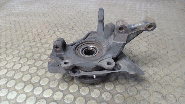 Foto: ACHSSCHENKEL VORNE LINKS ( OHNE ABS ) eines Fiat Barchetta 1.8 16V