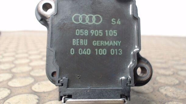 Foto: ZÜNDSPULE eines Audi A6 Avant 2.7 T quattro