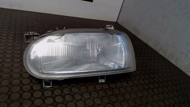 Foto: SCHEINWERFER LINKS eines VW Golf 1.9 TD SLX