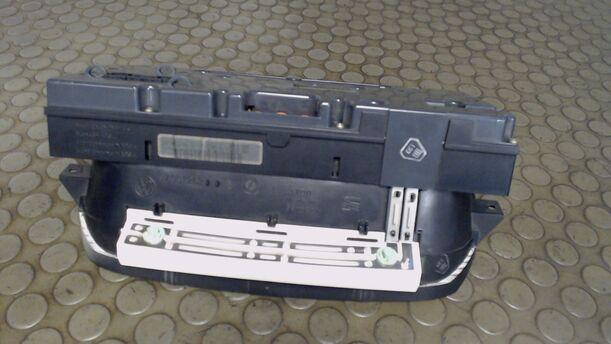 Foto: TACHOEINHEIT eines VW Golf 1.9 TD SLX