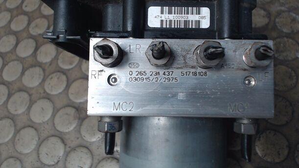 Foto: HAUPTBREMSAGGREGAT ABS eines Fiat Stilo Multi Wagon 1.6 16V