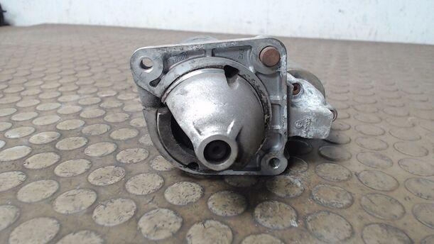 Foto: ANLASSER / STARTER BOSCH eines Fiat Stilo Multi Wagon 1.6 16V