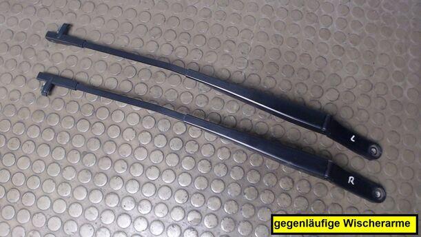 Foto: SCHEIBENWISCHERARME VORN eines VW Touran 1.9 TDI