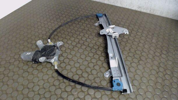 Foto: FENSTERHEBER ELEKTRISCH RECHTS eines Renault Twingo 1.2 SLX